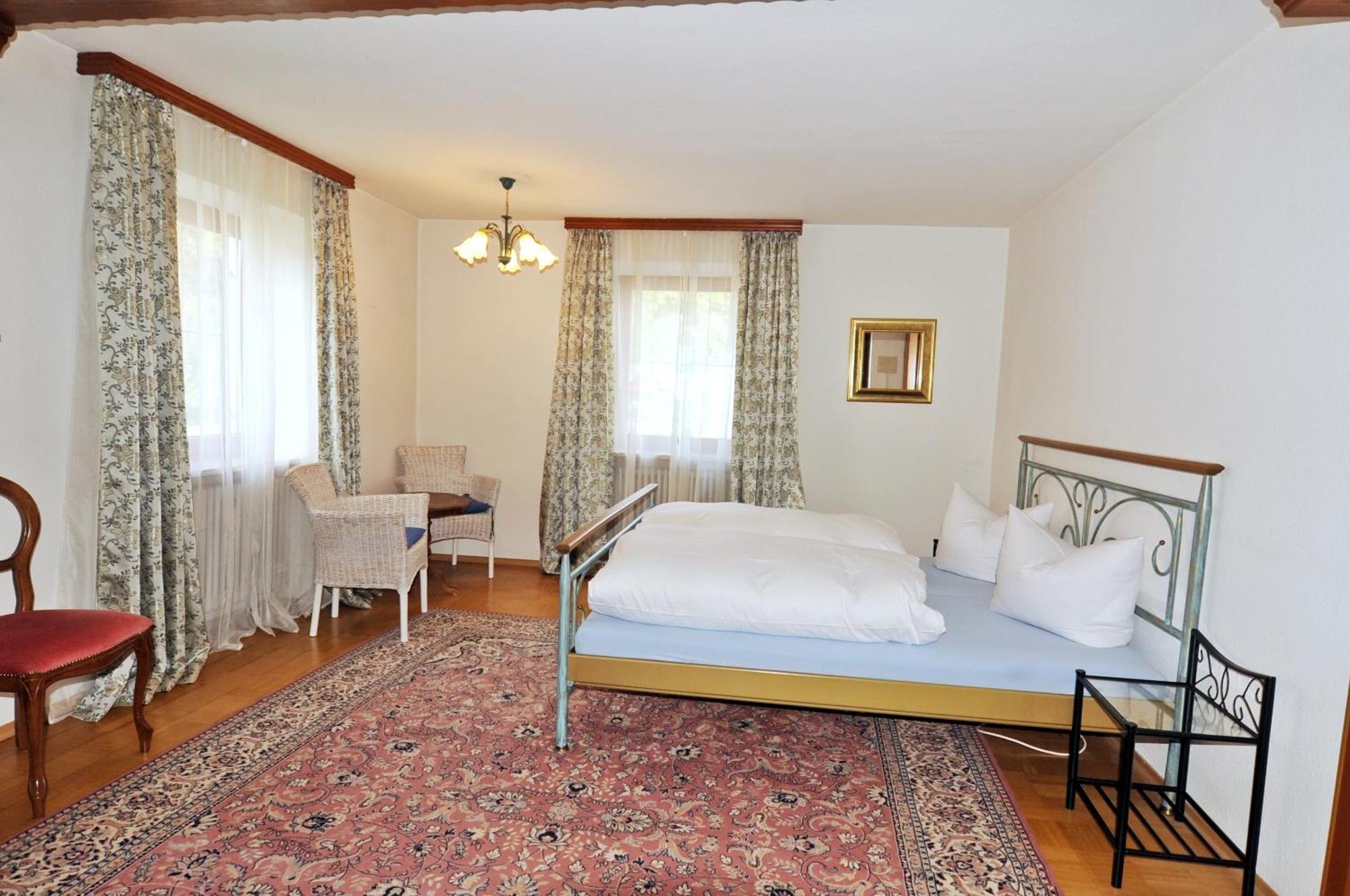 Hotel Garni Demmel Bruckmühl Eksteriør billede